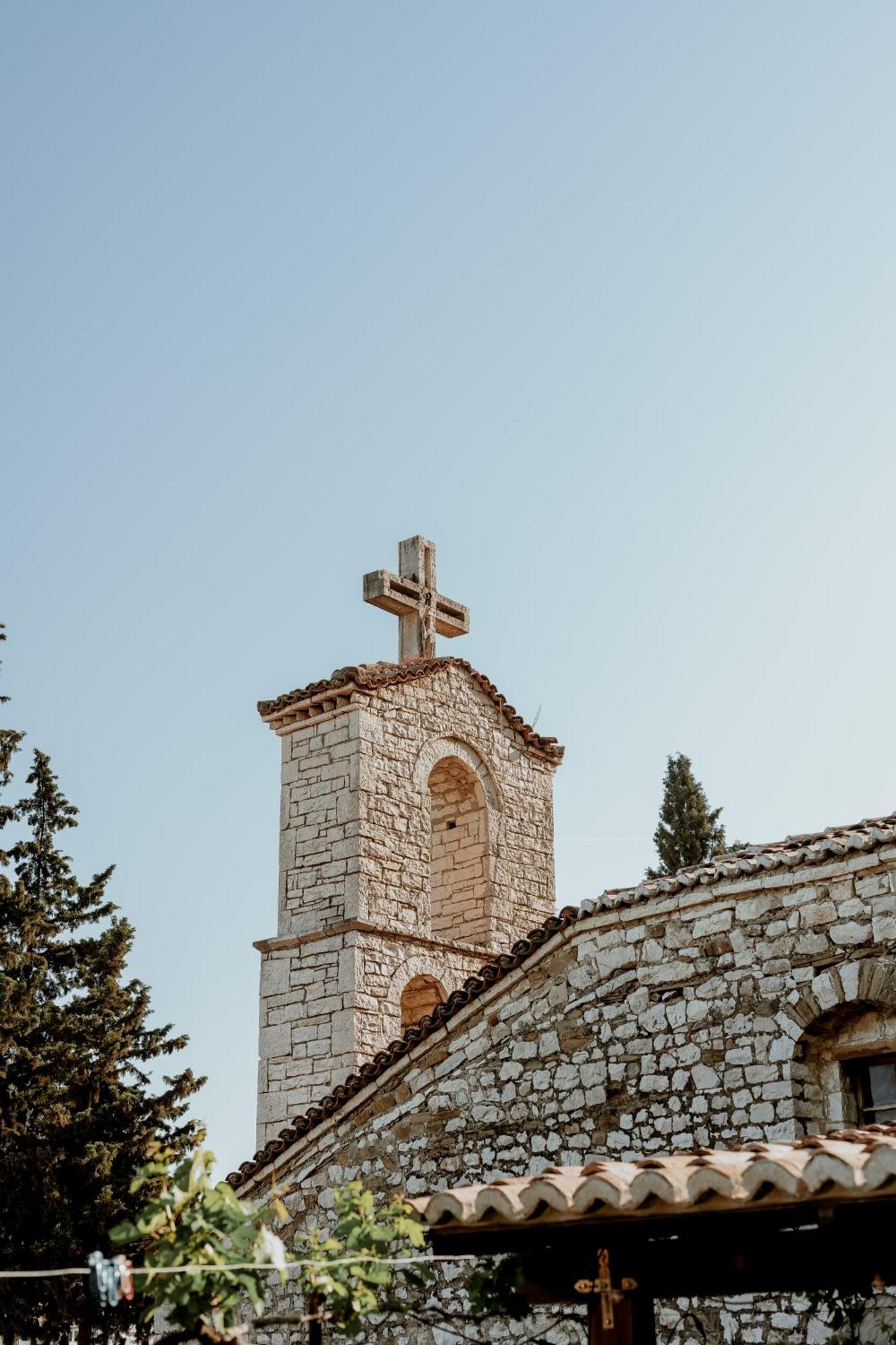 Berat Backpackers Hostel Exterior photo